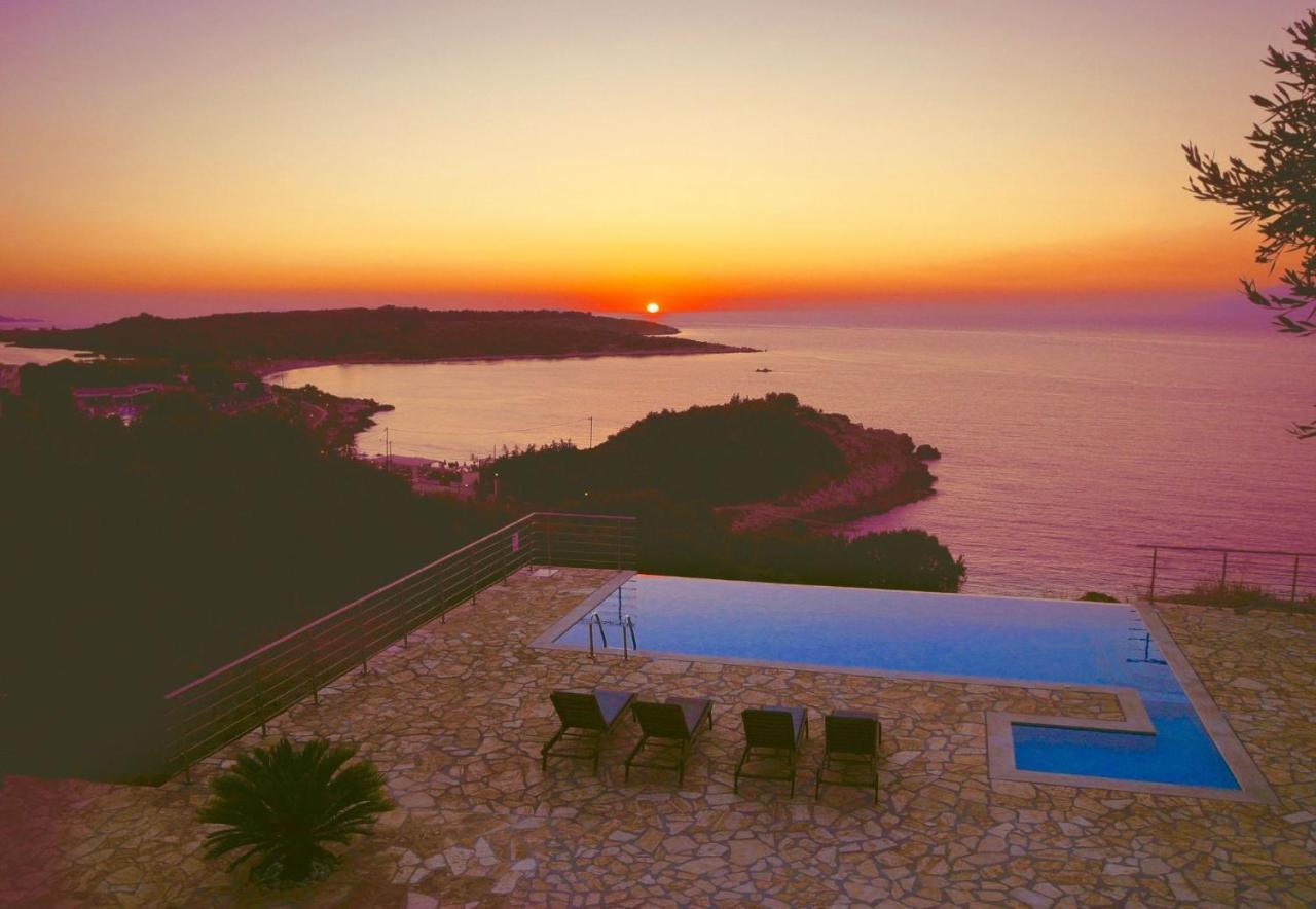 Beachfront Villa Seasun By Posarellivillas Agios Spyridon  المظهر الخارجي الصورة
