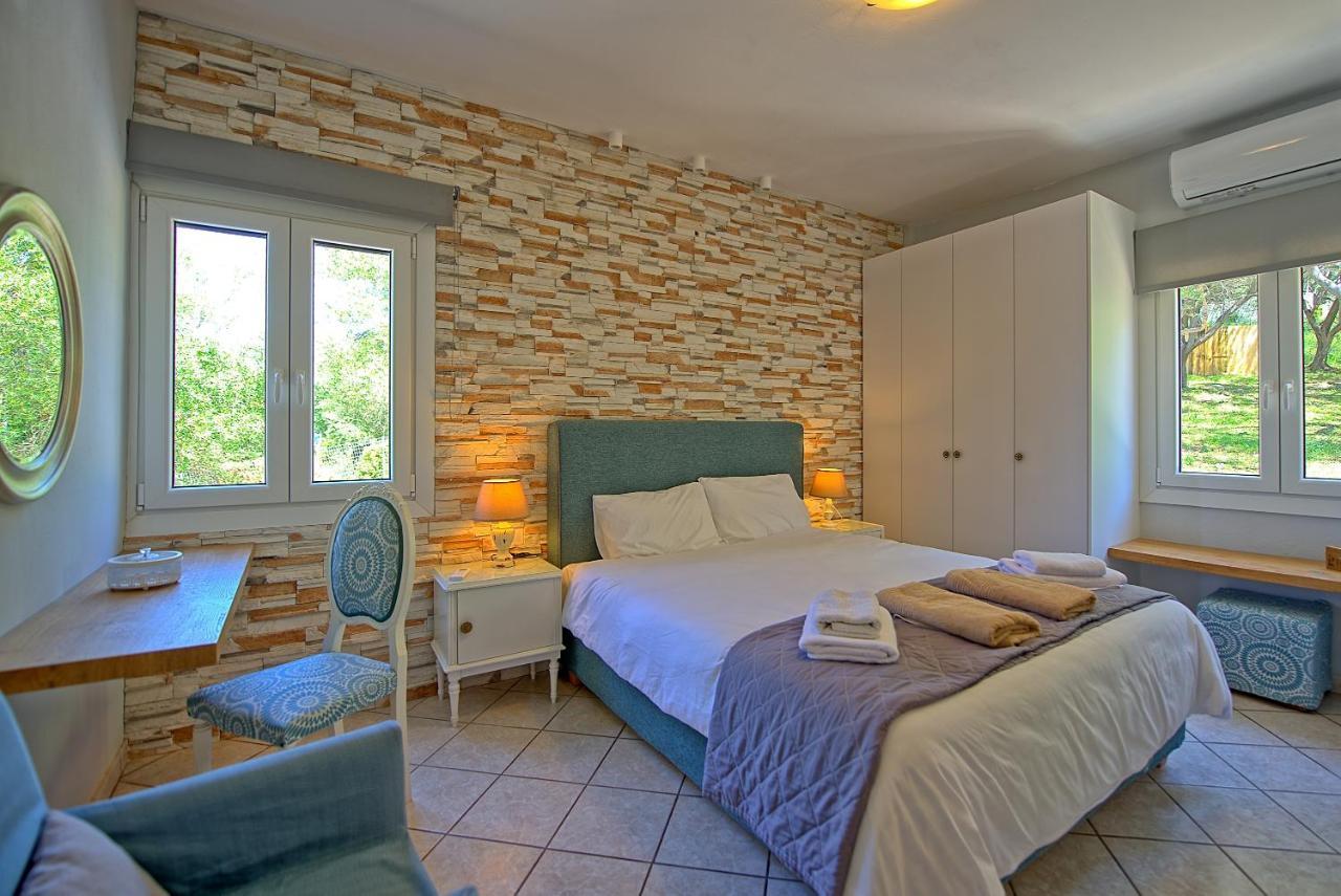 Beachfront Villa Seasun By Posarellivillas Agios Spyridon  المظهر الخارجي الصورة