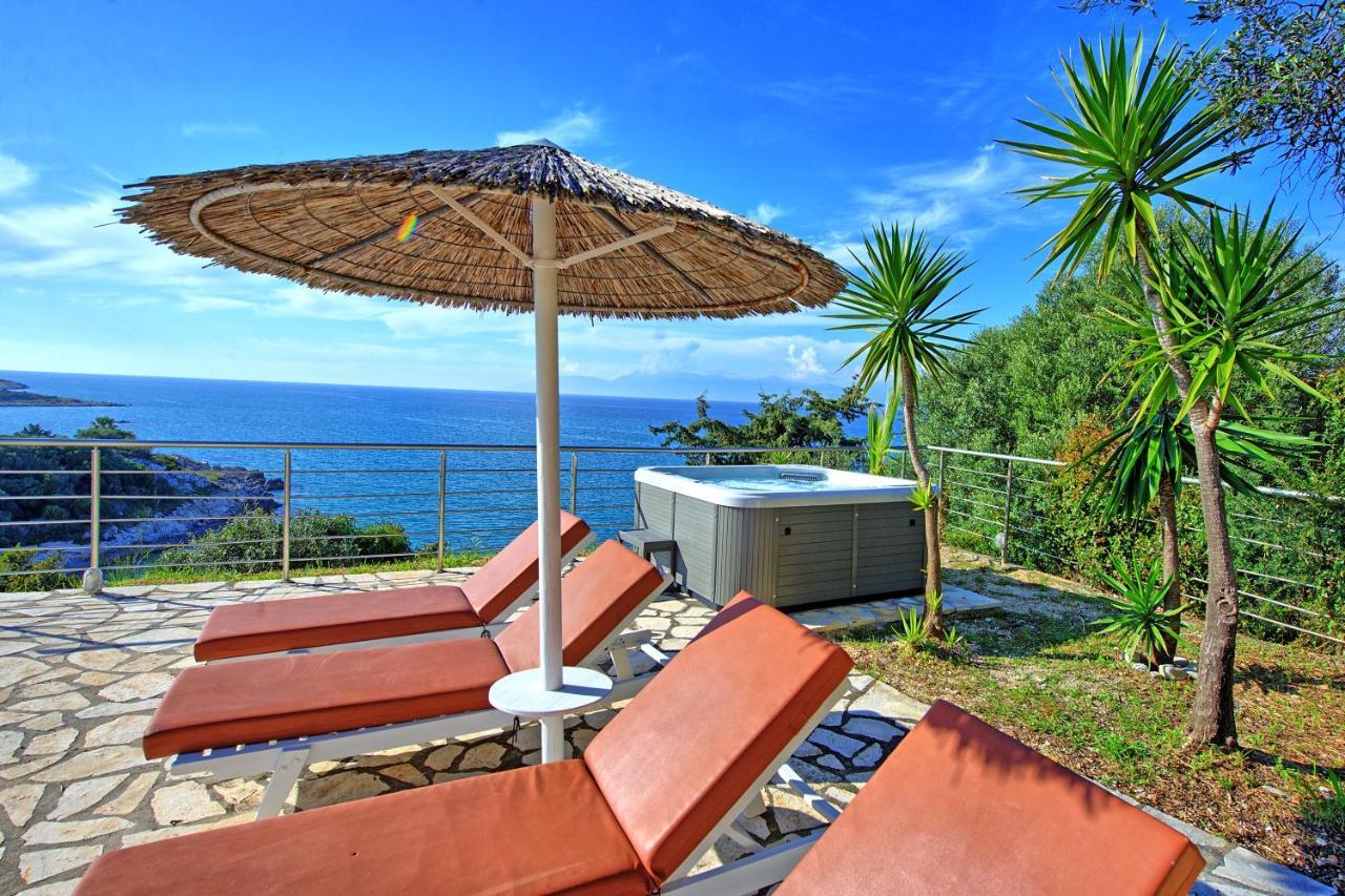 Beachfront Villa Seasun By Posarellivillas Agios Spyridon  المظهر الخارجي الصورة