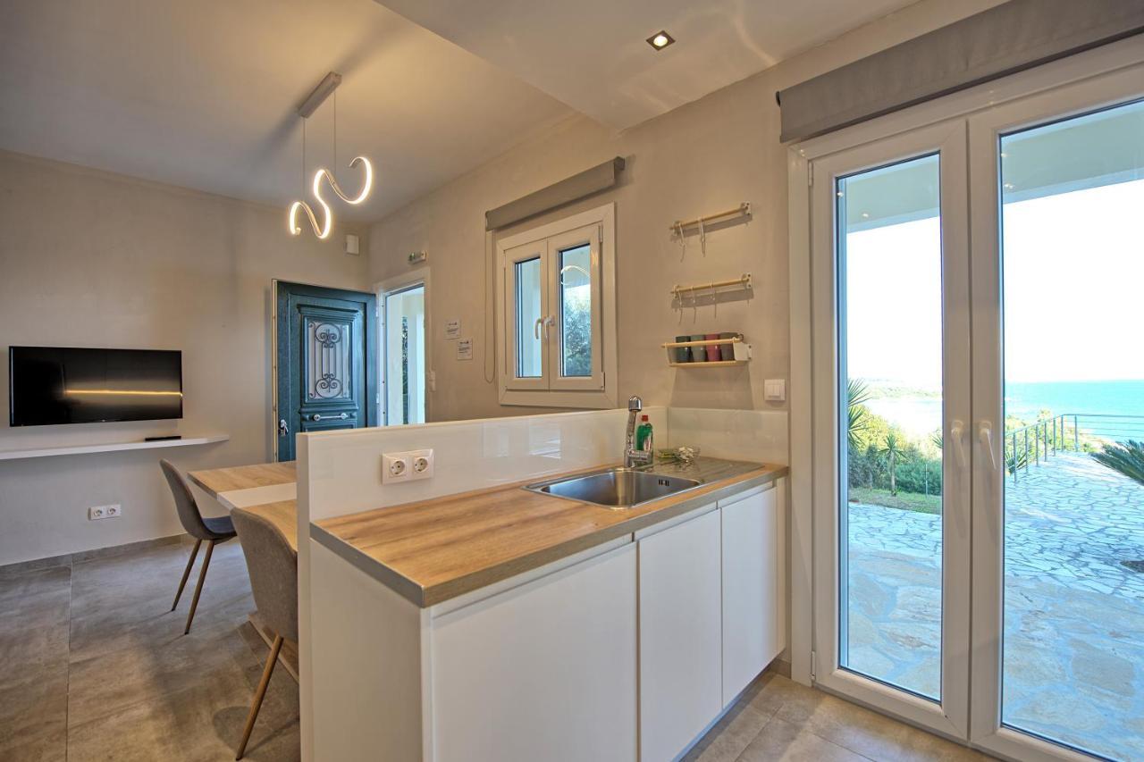 Beachfront Villa Seasun By Posarellivillas Agios Spyridon  المظهر الخارجي الصورة